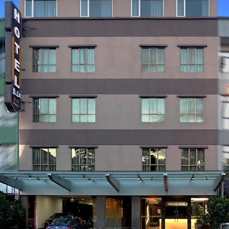 Yangtze Hotel 长江酒店 Johor Bahru Exterior photo